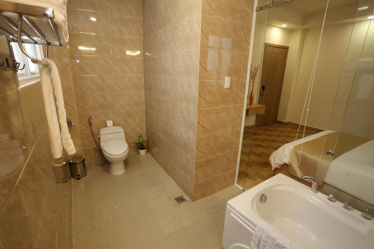 Thuy Sakura Hotel & Serviced Apartment Hô Chi Minh-Ville Extérieur photo