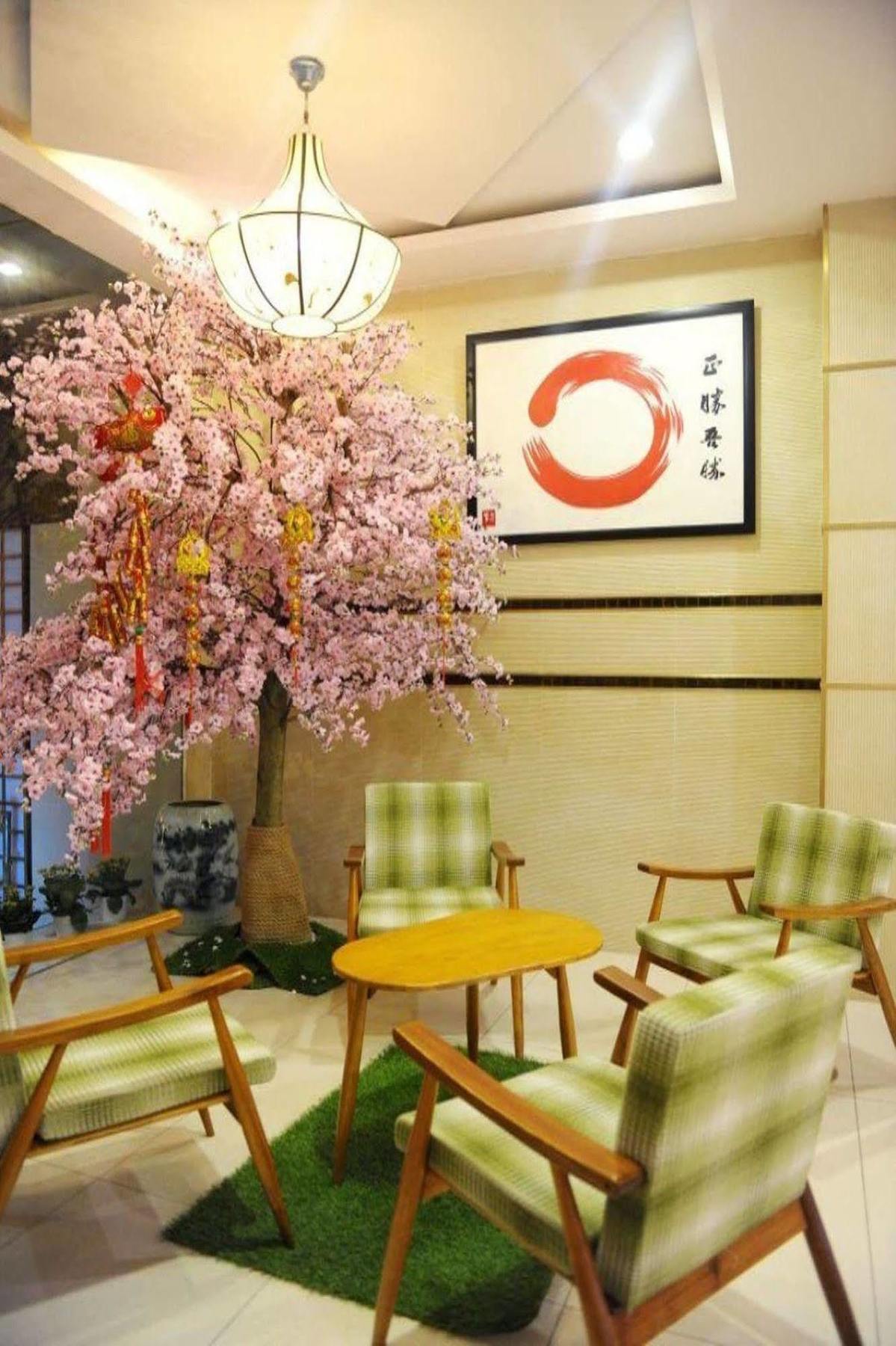 Thuy Sakura Hotel & Serviced Apartment Hô Chi Minh-Ville Extérieur photo