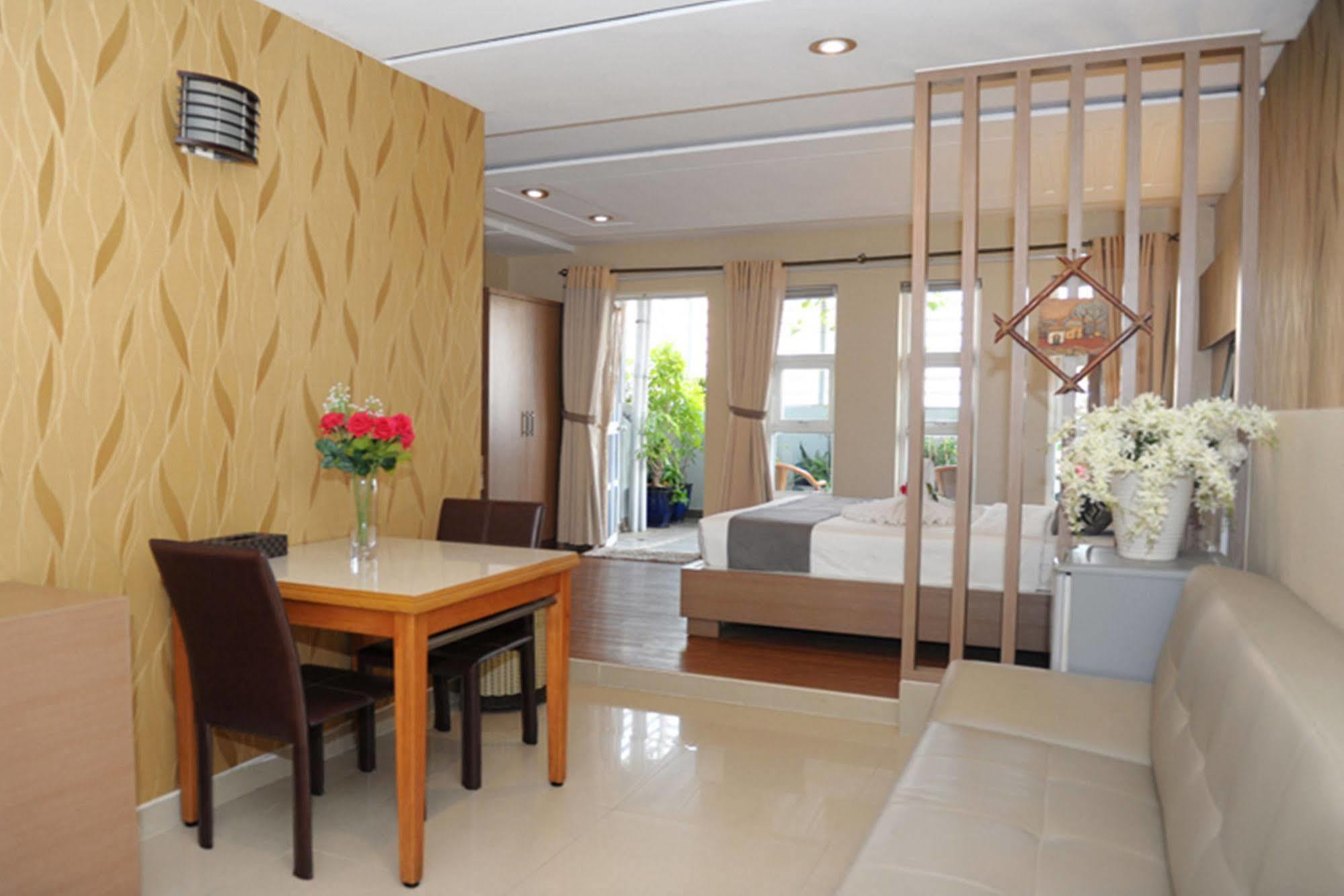 Thuy Sakura Hotel & Serviced Apartment Hô Chi Minh-Ville Extérieur photo