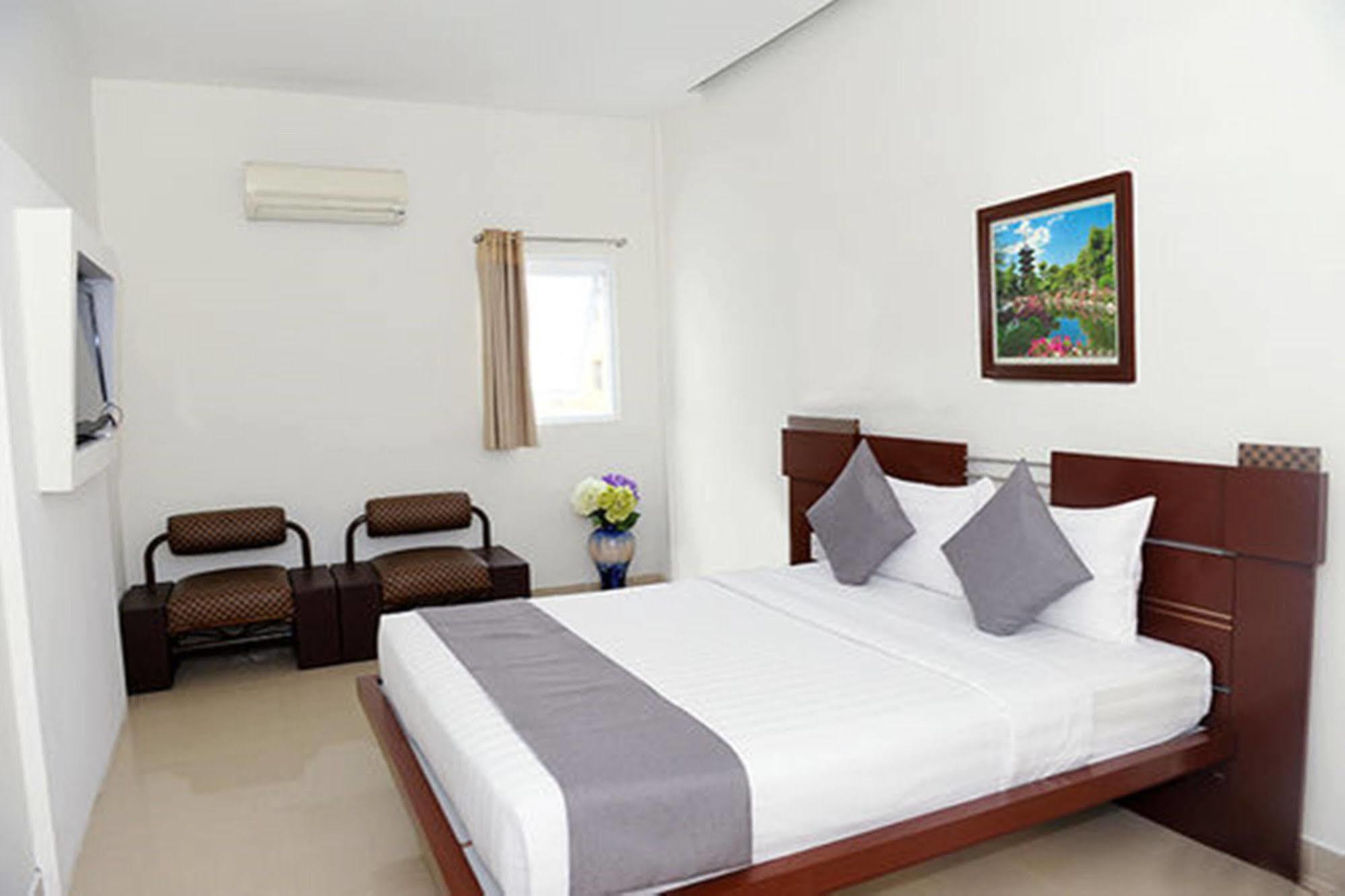 Thuy Sakura Hotel & Serviced Apartment Hô Chi Minh-Ville Extérieur photo